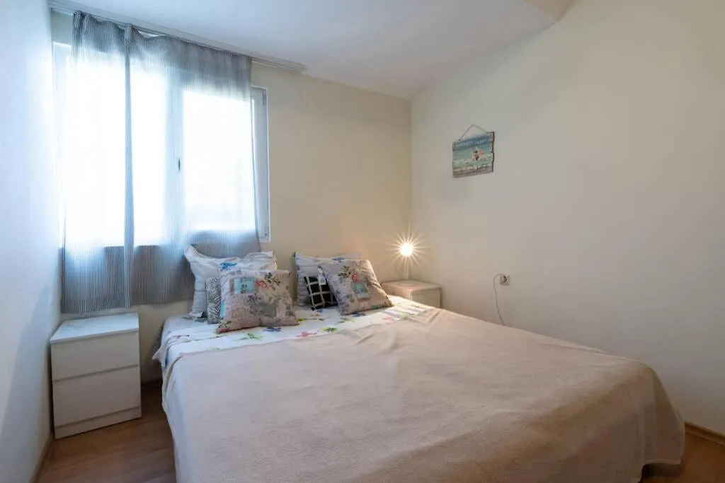 Bright & Modern Apartment In The Heart Of Sofia