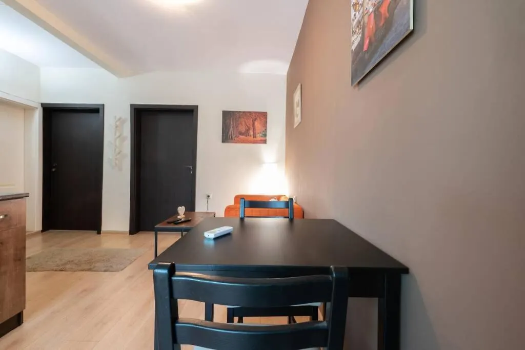 Bright & Modern Apartment In The Heart Of Sofia